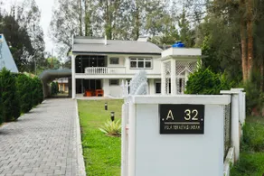 Spacious Villa Berastagi Beautiful A32 - Tebu Manis - Image 2