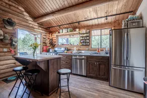 Cozy Cabin @PR Ranch. Fly fish and dinner options! - Image 2