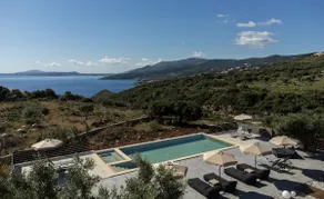 Marea Luxury Suites - Image 2
