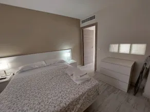 Reymundo - Deluxe Suite with a Hot Tub - Image 4
