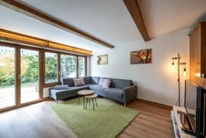 Half chalet with garden & balcony - 2' to Ski bus - Image 2