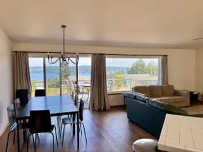 Coastal Haven: View, Beach, Hiking & Loads of Room - Image 3