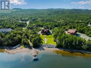 Eagles Nest Cottage On Bellevue Beach - Image 3