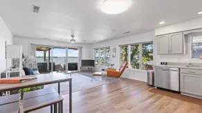 Waterfront Condo- Best View! - Image 2