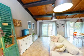 Charming country house with pool - Image 4