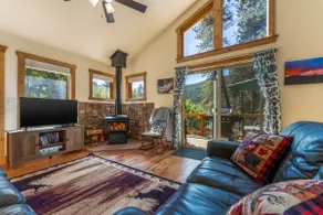 Mountain Cabin with Sauna and Deck - Pets Welcome - Image 2