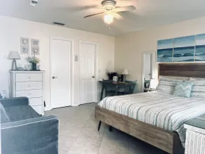 Apt#2 BEACH-CHARMING Lodging SUNNY PLACE:BBQ/Patio - Image 2