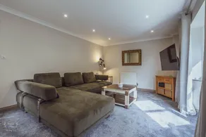 Kings Quarters Boutique Rooms - Image 2