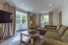 Kings Quarters Boutique Rooms - Image 3