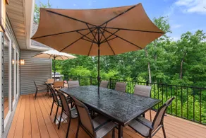 Innsbrook Luxe Escape - Spacious Retreat, Hot Tub - Image 4