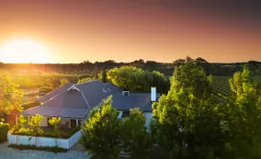 Crush Guest Room & Ensuite-Hewitson Barossa Valley - Image 2