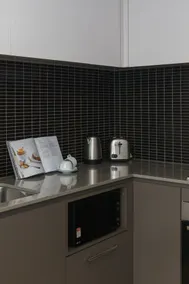 Premier Two Bedrooms apartment - Image 4