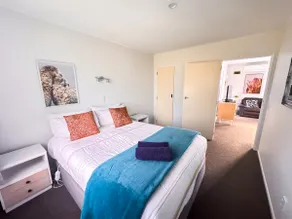 Railway Lane Guest House - Image 5