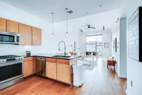 Modern Elegance: South Austin's Finest Condo - Image 4