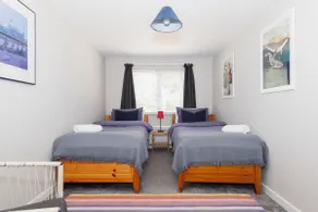Bungalow, Pool & Hot Tub, near Wittering Beaches - Image 3
