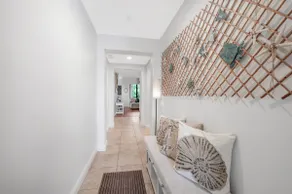 Condo Tæt på 5th Avenue og Beach - Image 2