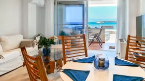 Seagull Luxury Maisonette - Image 2