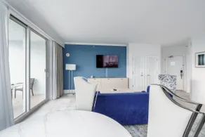 Fontainebleau Tresor Remodeled One-Bedroom Suite - Image 2