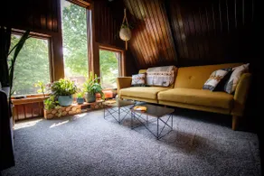 Elkhart A-Frame, Wooded Retreat near Road America - Image 3