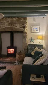 Cosy terraced Cornish cottage near the sea - Image 4