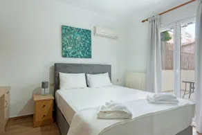 Centrally located 1 BD Apartment with GardenView - Image 3