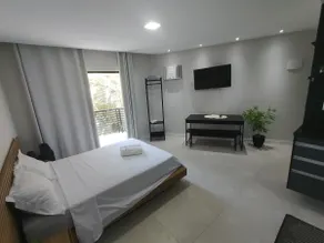 Modern Studio 1 with balcony in Barra de Guaratiba - Image 4