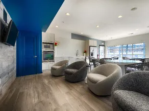 Addison Circle Park Furnished Apartments - Image 3