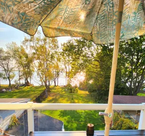 Waterfront Comfy Guesthouse, PEC - Image 4