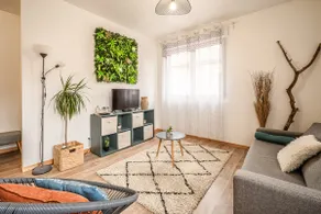 💚 Cosy Green 💚 Clim Wifi Downtown 2 people 💚 - Image 3