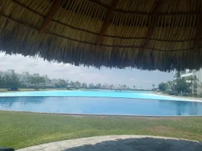 Premium Getaway: Pools, Gym, Padel and Clubhouse - Image 5