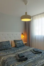 Bristol Sunset Beach - Holiday Apartments - Image 3