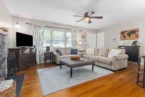 The Boda Bnb - Close to LU | 3BR/1BA | W&D | Games - Image 3