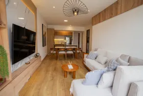 Luxury and spacious Apt 4BR/3.5BATHS in Miraflores - Image 2