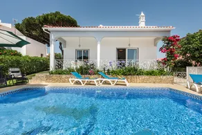 Charmante Villa mit privatem Pool im lebhaften Vilamoura, kostenlose Klimaanlage und WLAN - Image 2