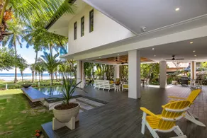 Beachfront Modern Luxe Villa Steps from the Sand! - Image 5