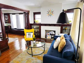 Lovely near Cleve Clinic/CWRU/UH - in Larchmere w/Porch! - Image 3
