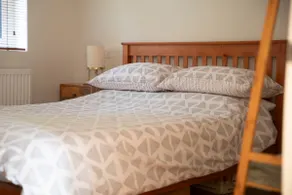 Stylish one bed apartment in the Stroud Valleys - Image 2
