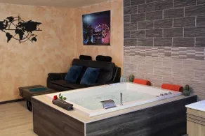 Spa Suite, Cocooning, Relaxation, Movie Atmosphere - Image 5