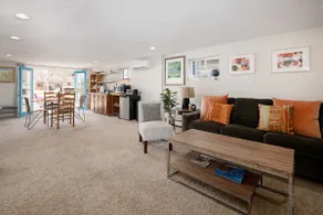 Park Hill Oasis: Charming Retreat in Denver - Image 3