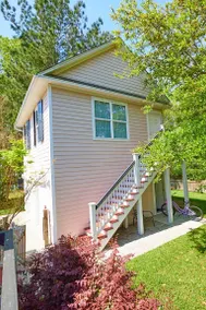 Live the Charleston Life: 20 mins to DT & beaches! - Image 2