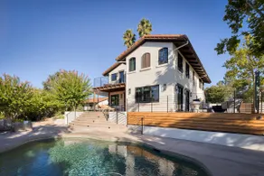 Private Wine Country Retreat - Modern Luxury Estate - Image 4