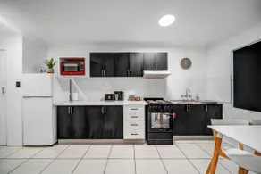 Beachcomber One Bedroom Garden unit - Image 4