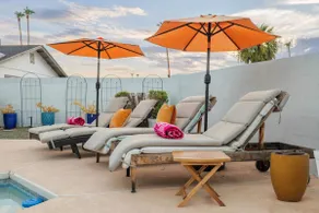 Newly updated | Heated Pool Retreat - Image 2
