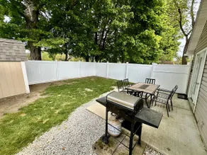 King Bed; Pet Friendly minutes from Presque Isle - Image 3