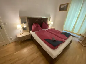 Apartments Opera - Image 2