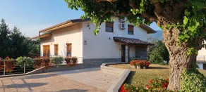 Voll ausgestattete charmante Ferienwohnung mit Grill, Garten und Terrasse | Bergblick - Image 4