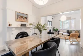 Charming Terrace | Walk to Shops, Dining & Train - Image 3