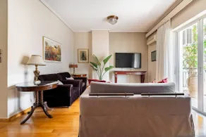 Thissio Aurora - Vintage Apartment - Image 2