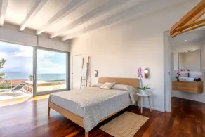 Luxury Seafront Villa with Rooftop Pool & Stunning Sea Views - Image 5