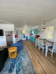 Back Turk Bungalow on private lake! - Image 4